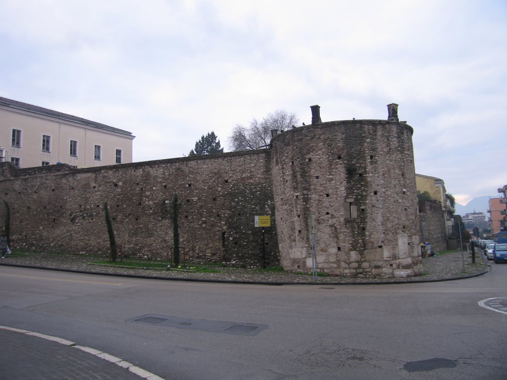 mura longobarde