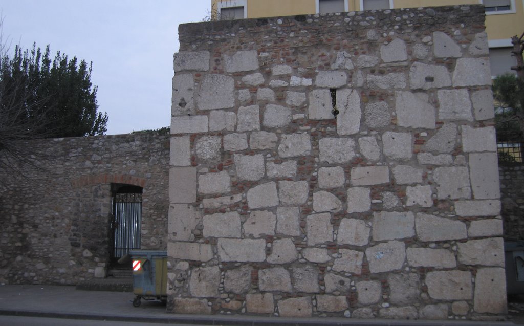 Torrione mura longobarde