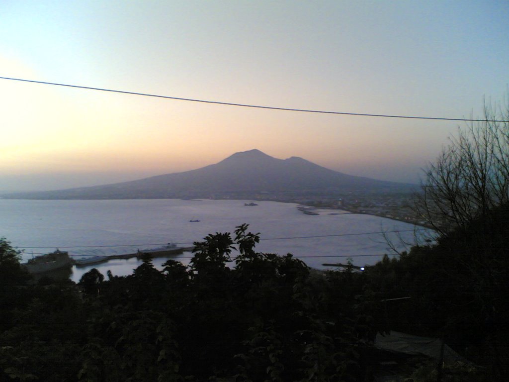 Vesuvio, visto da Castellammare di Stabia
