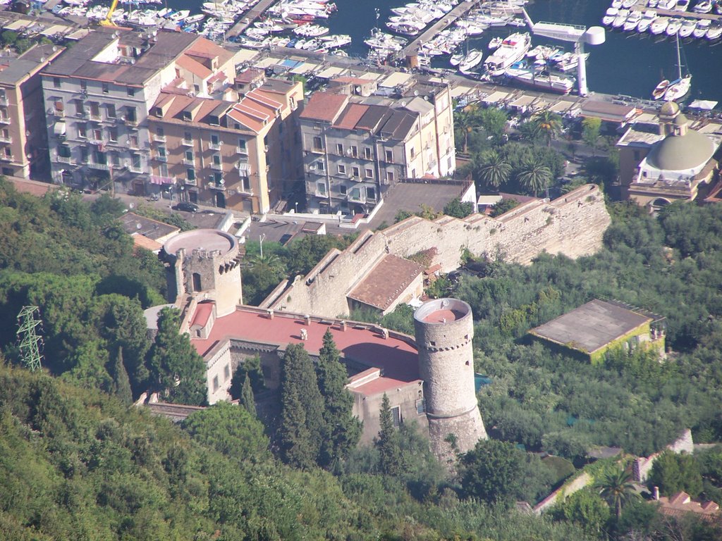 Presquîle de Sorrente - Le château dAnjou
