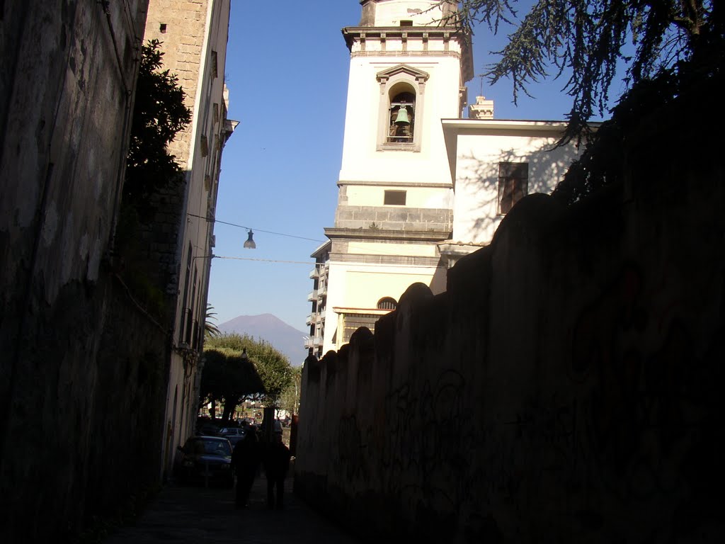 VICO SANT ANNA, CAMPANILE DEL DUOMO E VESUVIO - CASTELLAMMARE DI STABIA (NA)