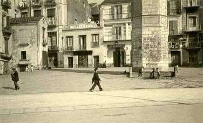 Piazza Orologio