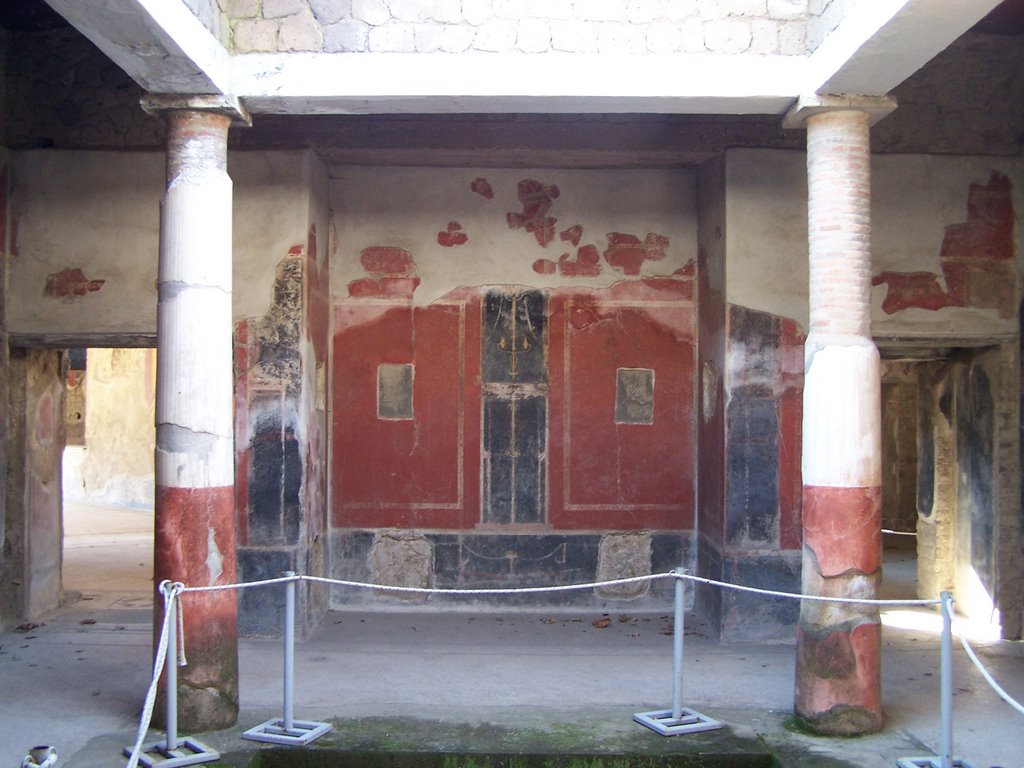 Villa S.Marco di Castellammare di Stabia - Lambiente accanto alla Piscina