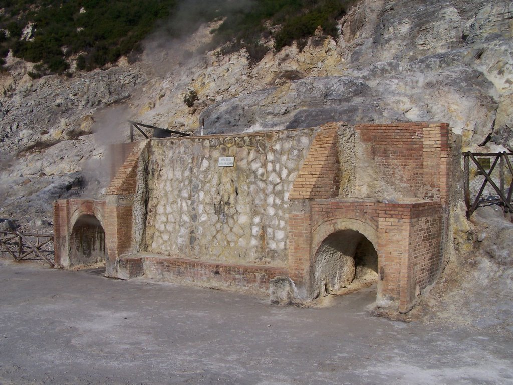 Pozzuoli - LAntica sfufa