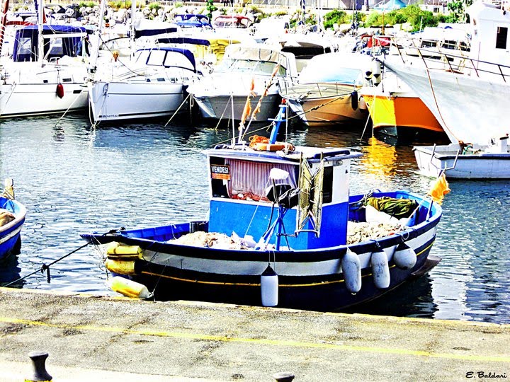 La barchetta, Pozzuoli.