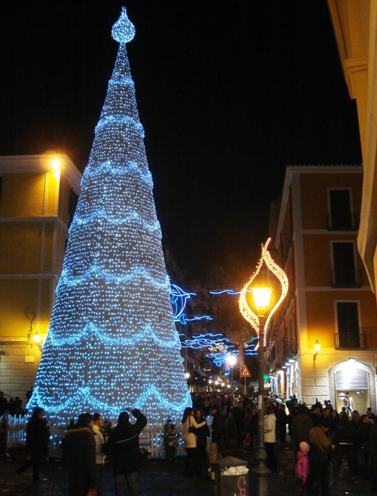 Il corso Vittorio Emanuelle per Natale