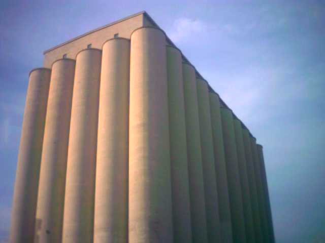 Porto Torre Annunziata_Silos