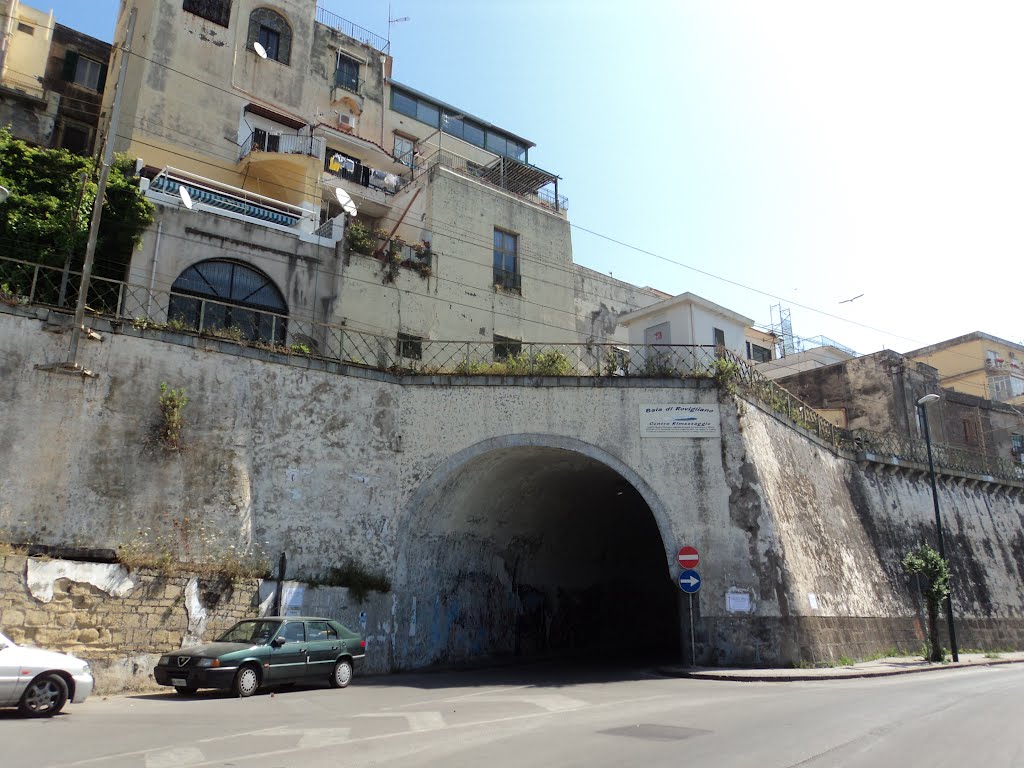 Tunnel