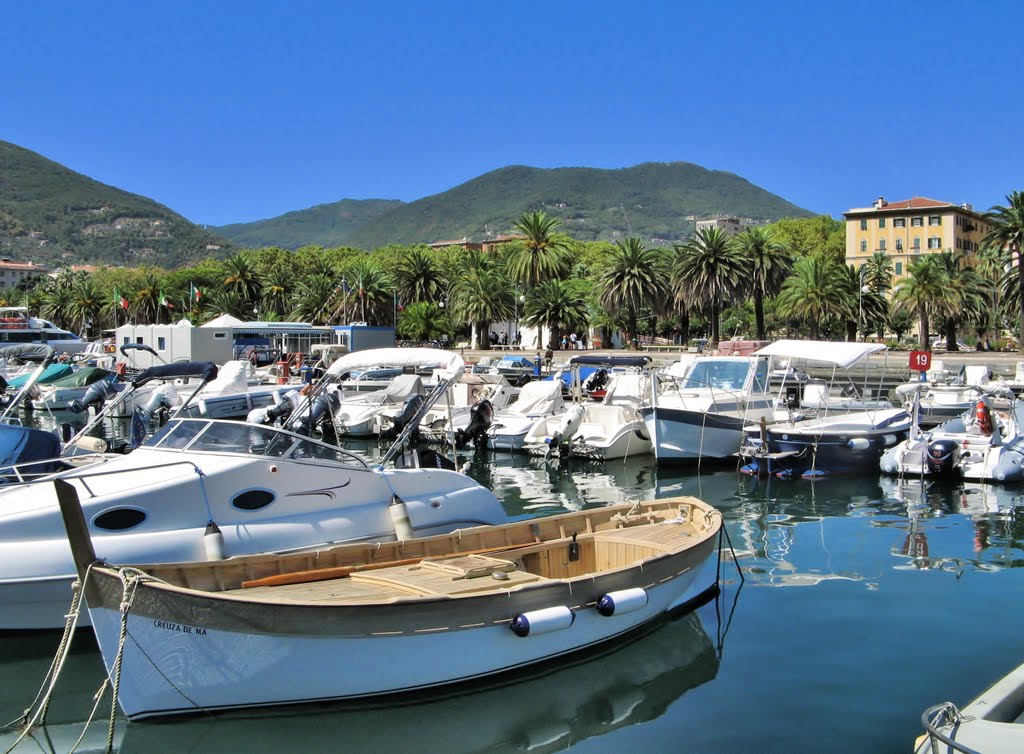 La Spezia.Marina