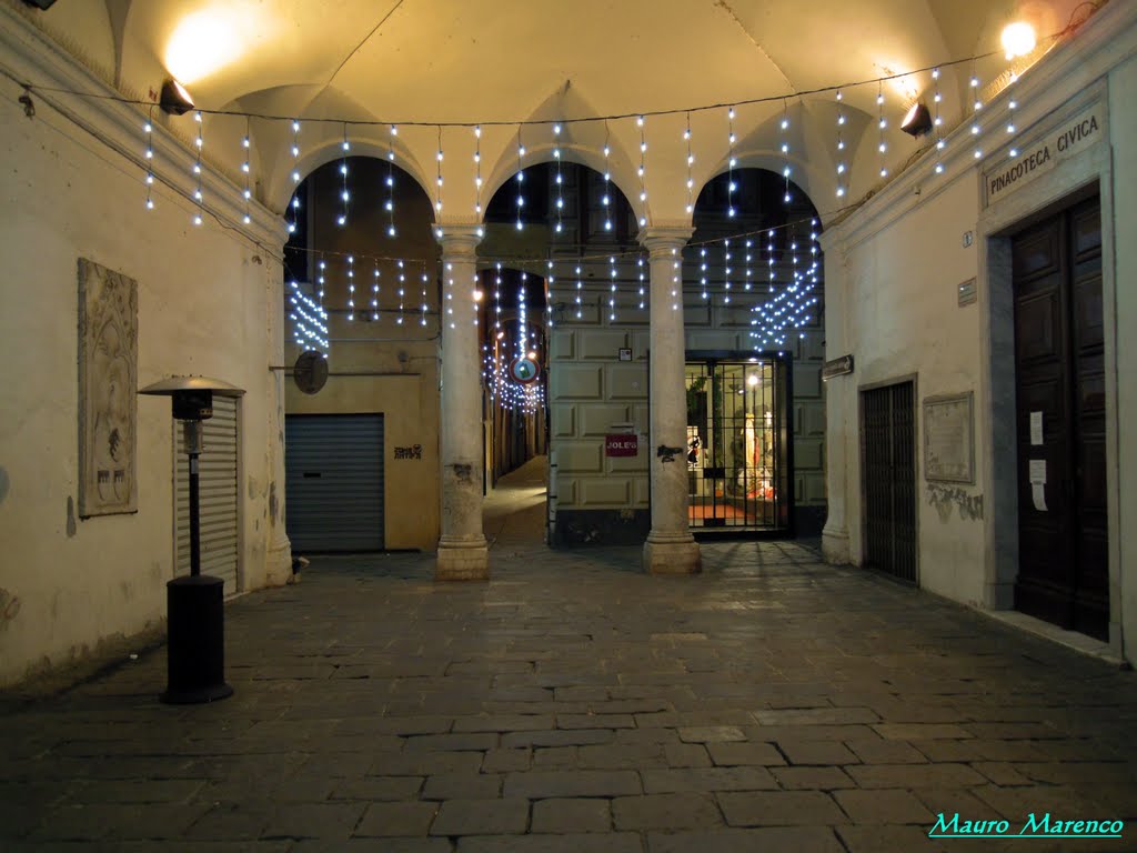 Savona, i portici del vecchio palazzo comunale (attuale pinacoteca)