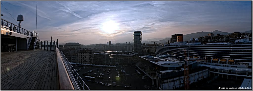 Savona, la città vista dal porto.