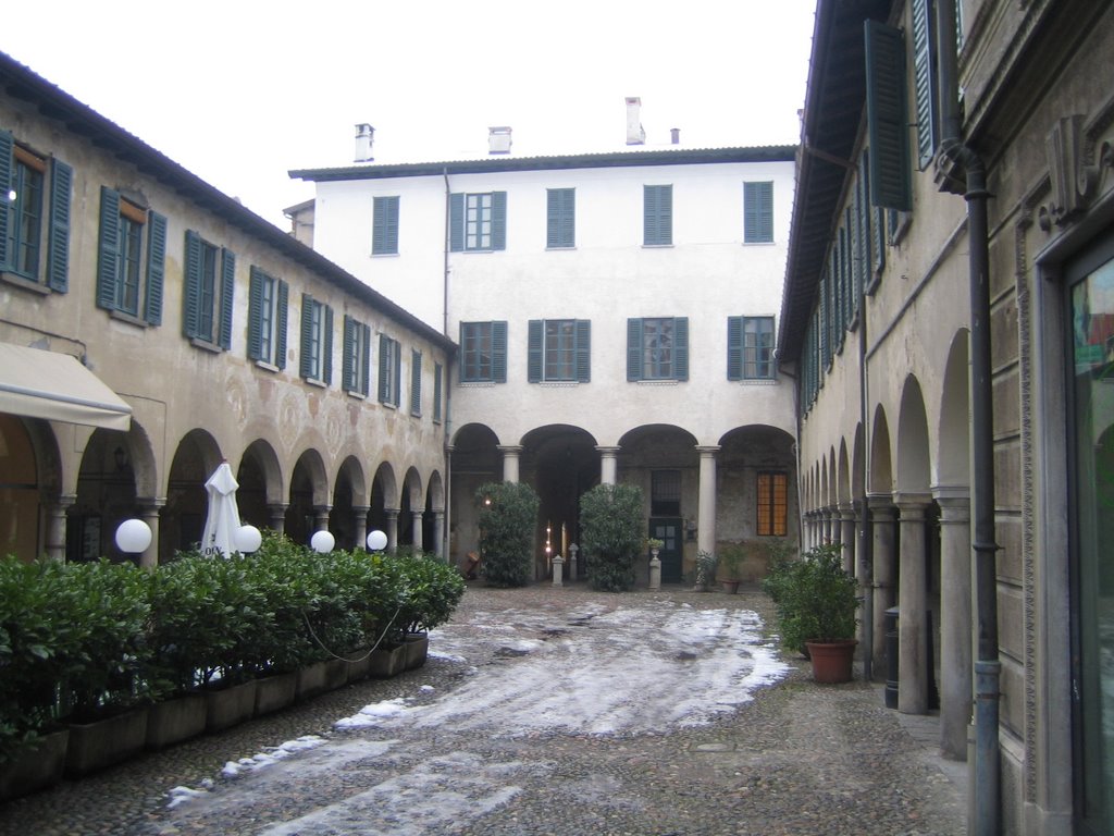 Varese via Del Cairo