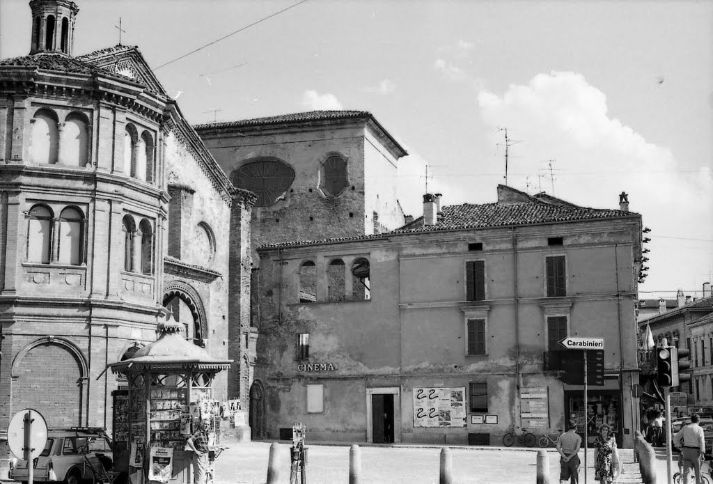 La piazzetta di San Luca