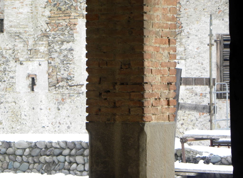 Castello Malpaga interno