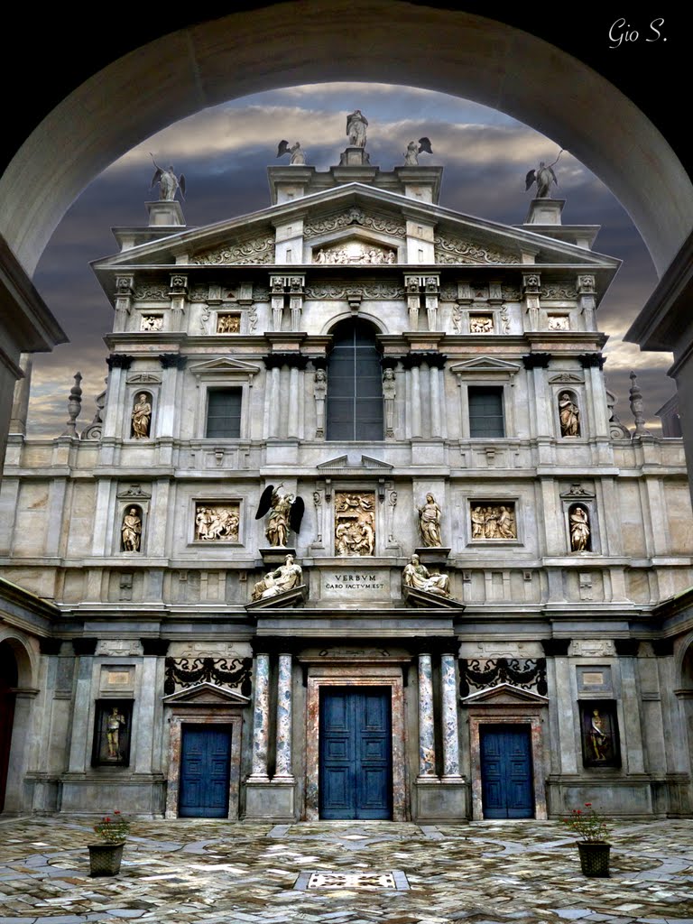 Facciata Santuario S. Maria dei Miracoli in San Celso