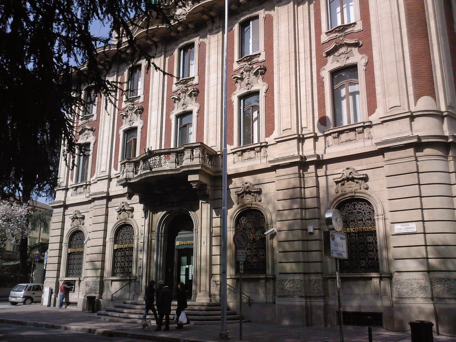 Transalpinos Bank