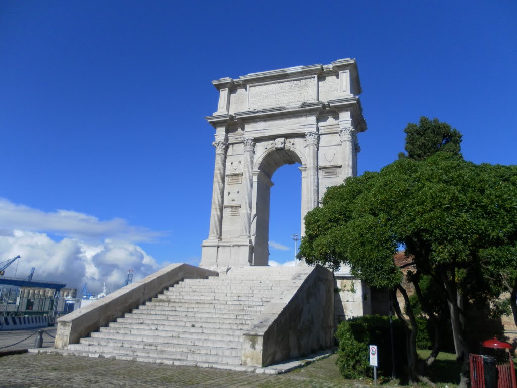 Arco di Traiano (Arch of Trajan)
