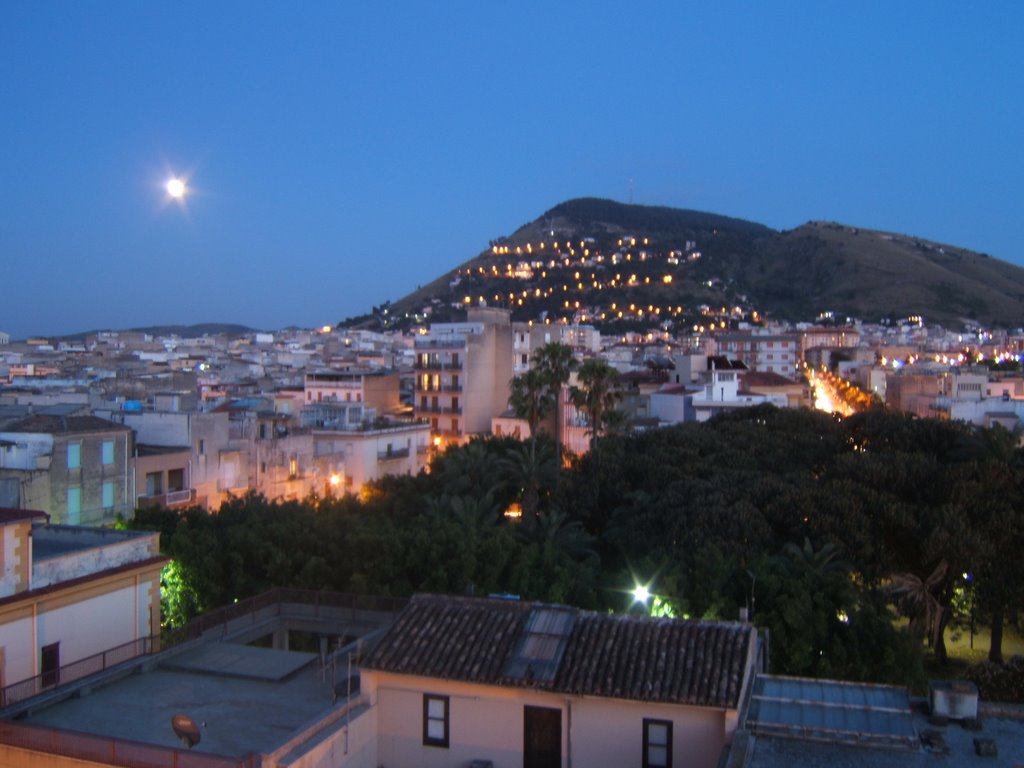 Alcamo-Veduta serale di M.Bonifato