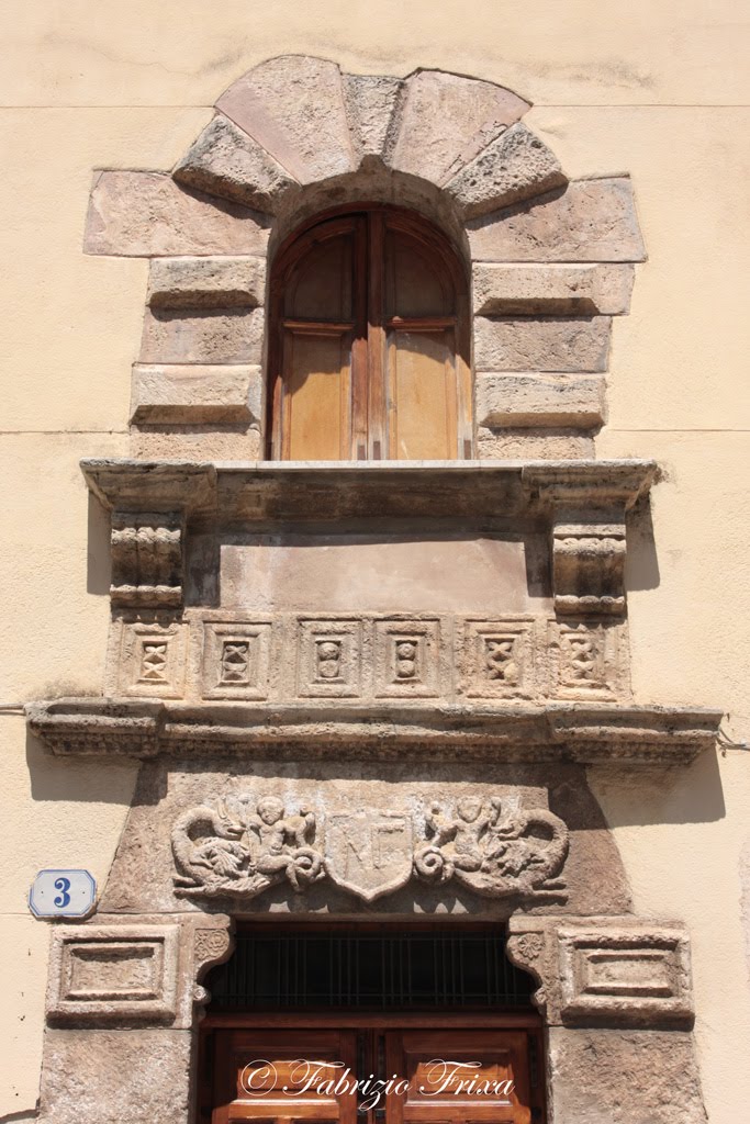 Portale medioevale - Alcamo (TP)