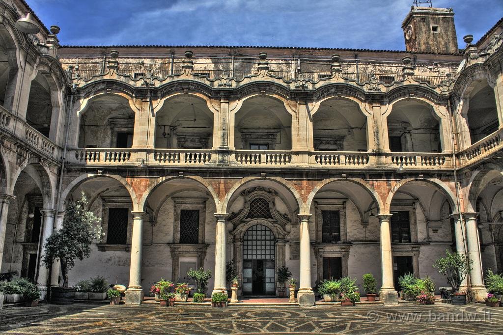 Catania - Chiostro dei Gesuiti