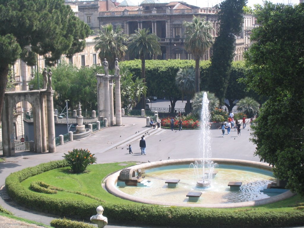 [Italy-Katania]