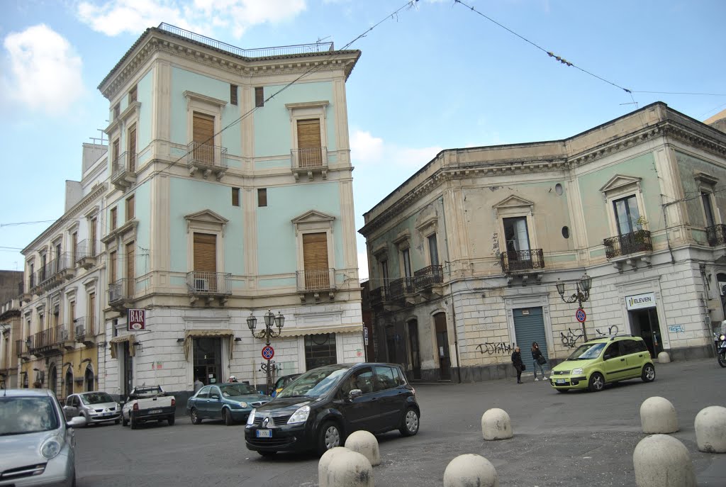 Quattro Canti di Paternò - lIntruso
