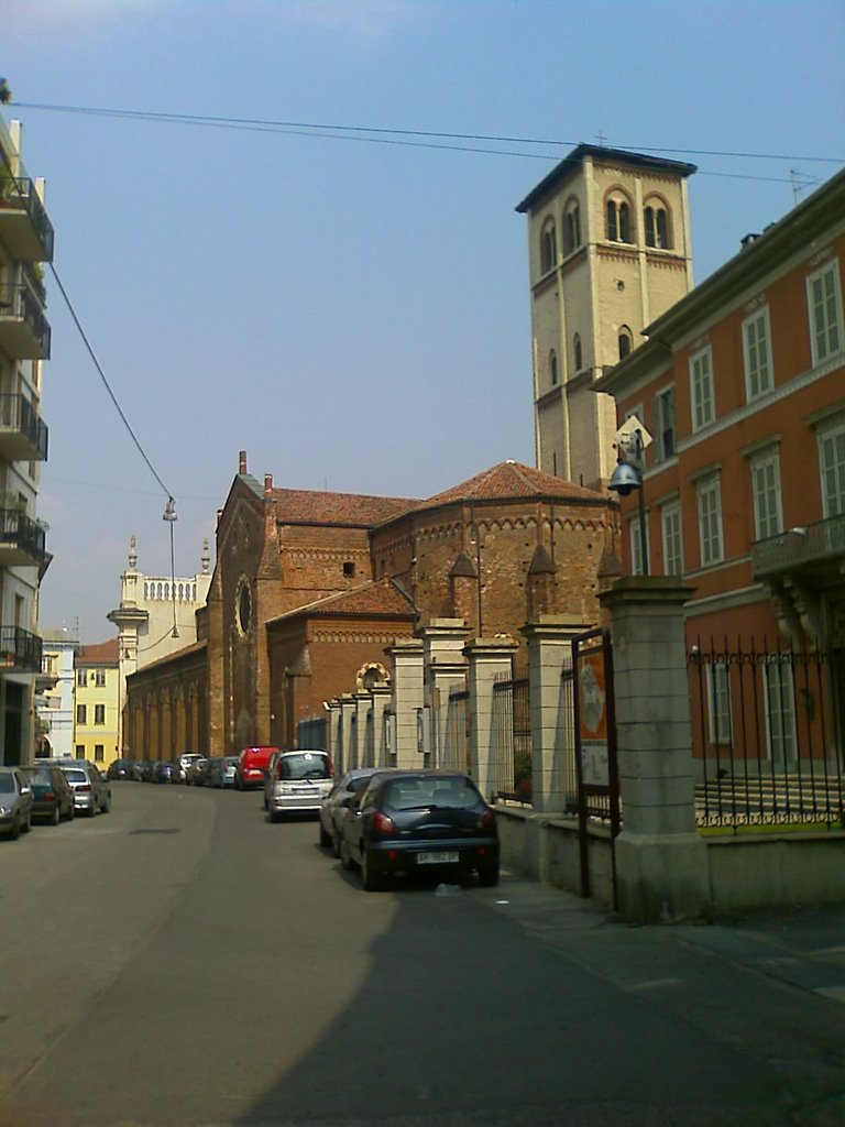 Chiesa di S.Agnese e Museo Borgogna