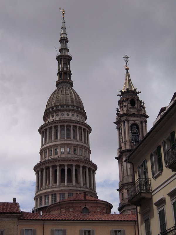 Cupola e Campanile di San Gaudenzio visti da corso Cavour