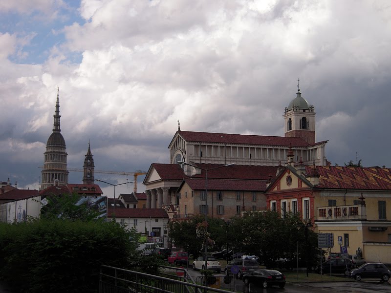 Vista di Novara con Cupola e Duomo