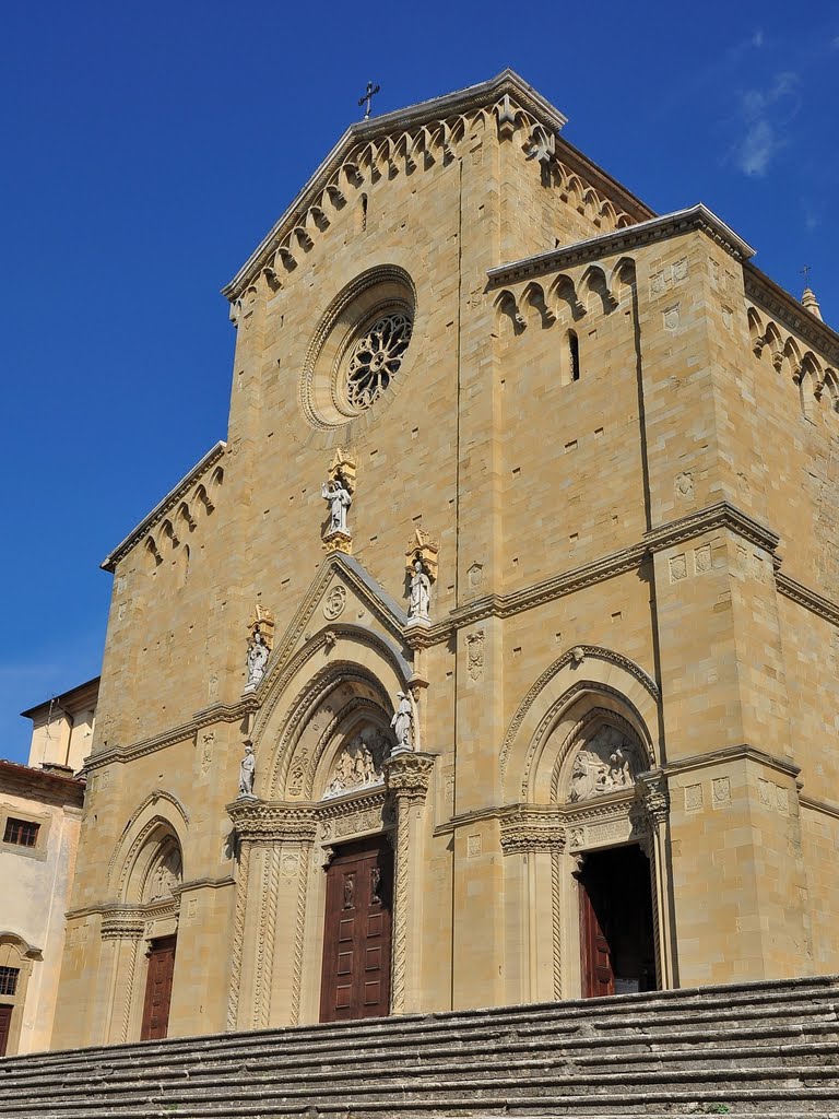 Arezzo: la facciata del Duomo (19-08-2010)
