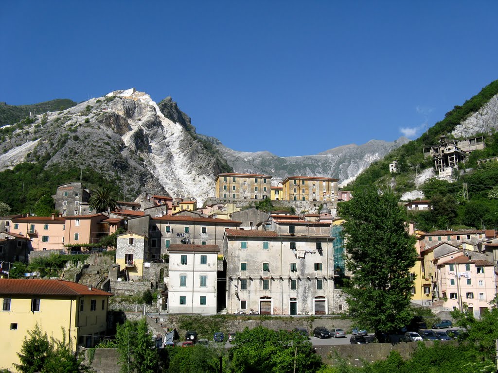 Marina di Carrara - Verso le cave