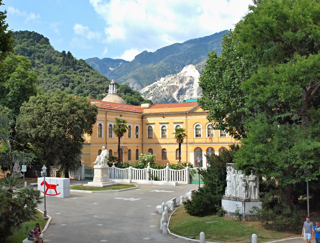 Carrara