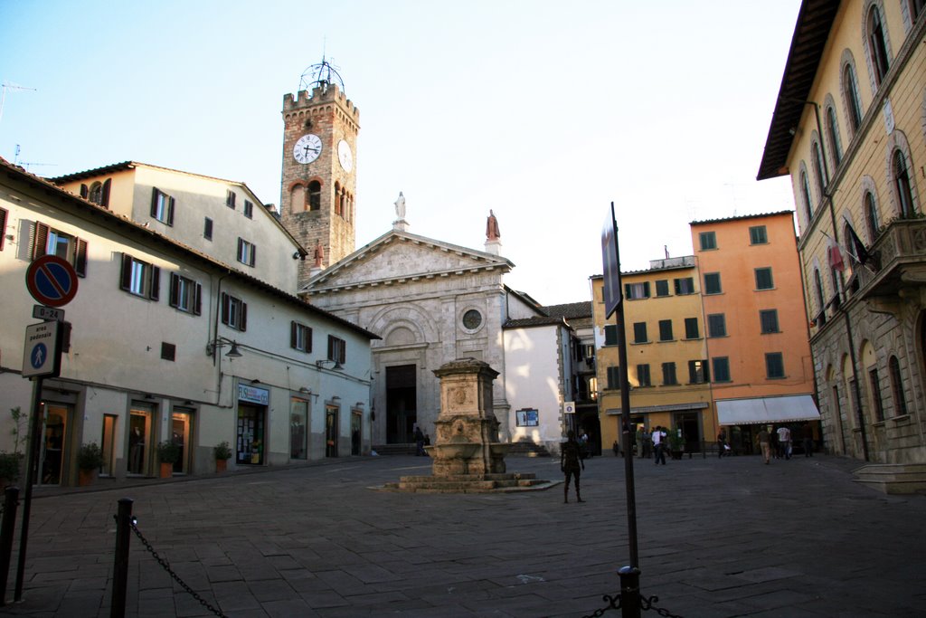Piazza, Poggibonsi
