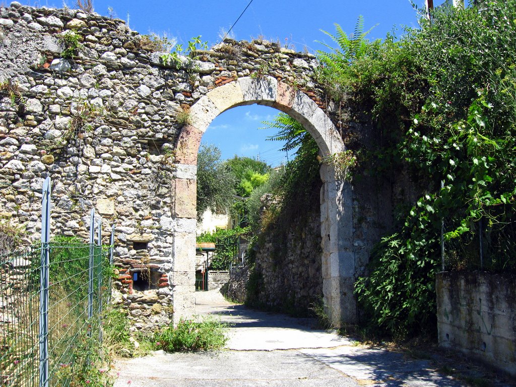 Massa porta Quaranta