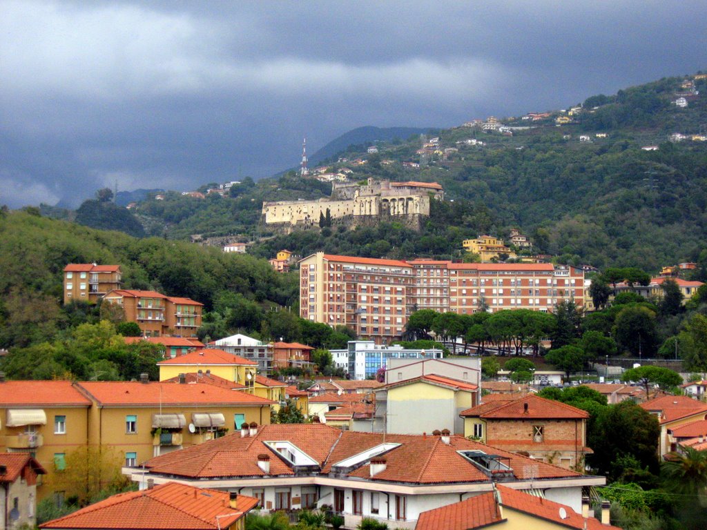 Massa, panoramica