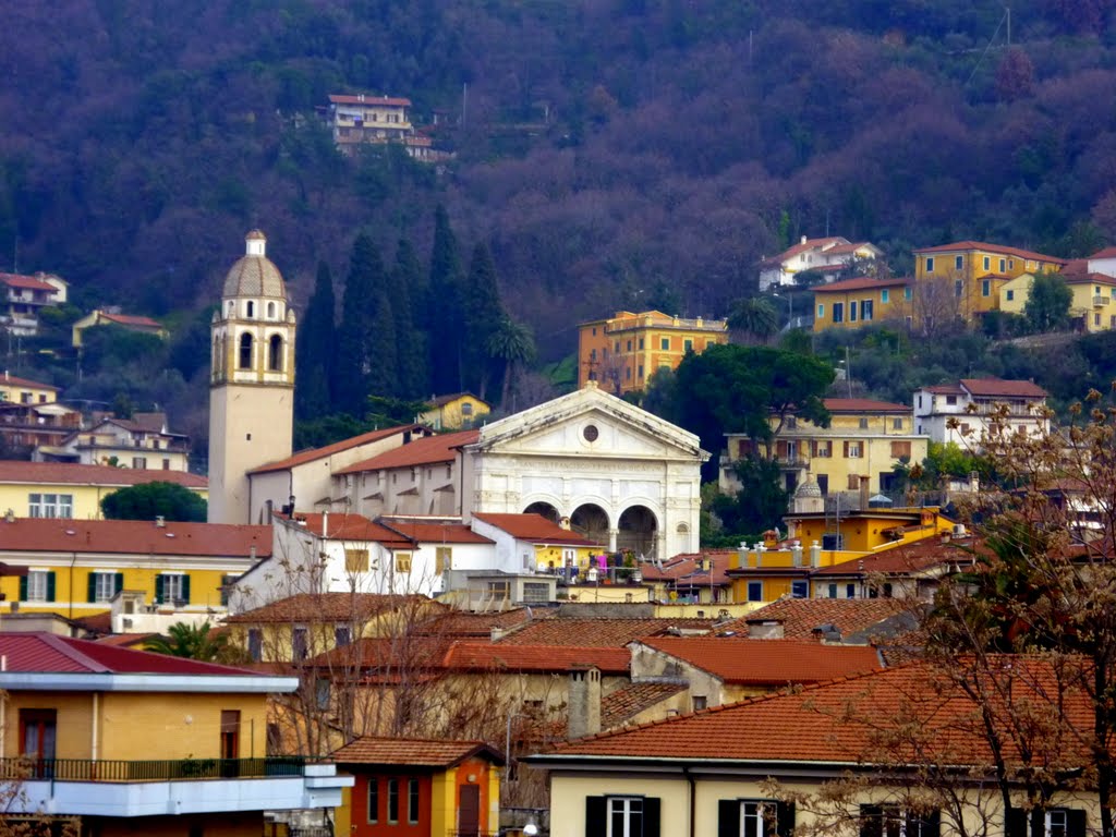 Massa, panoramica