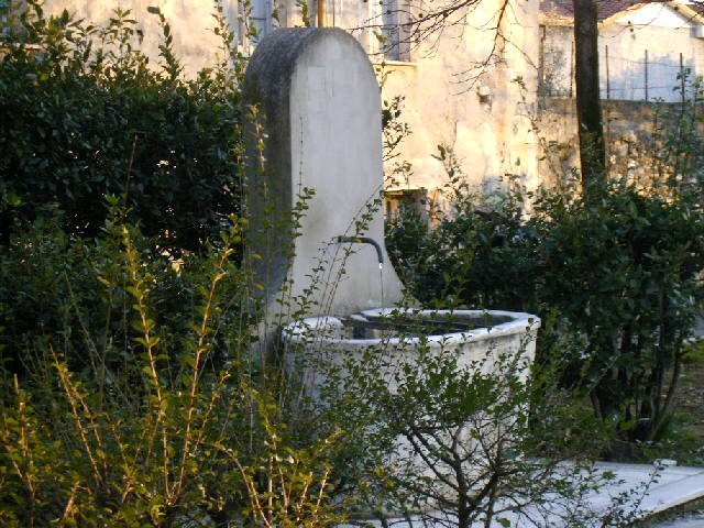 Fontana a Castagnola