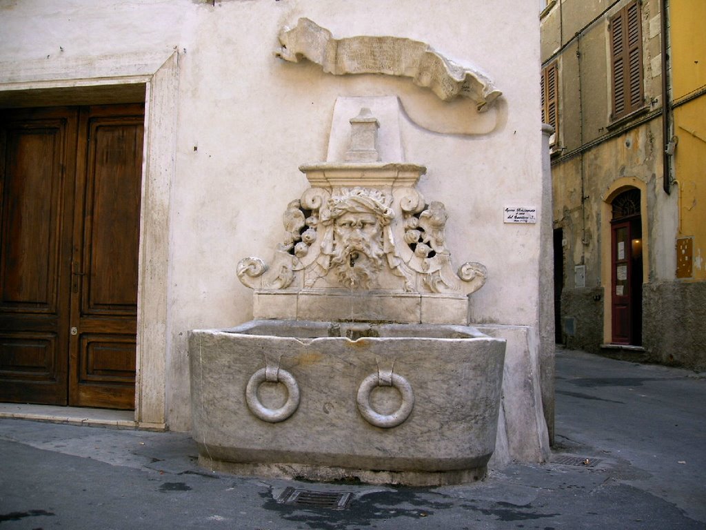 Borgo del Ponte: la fontana