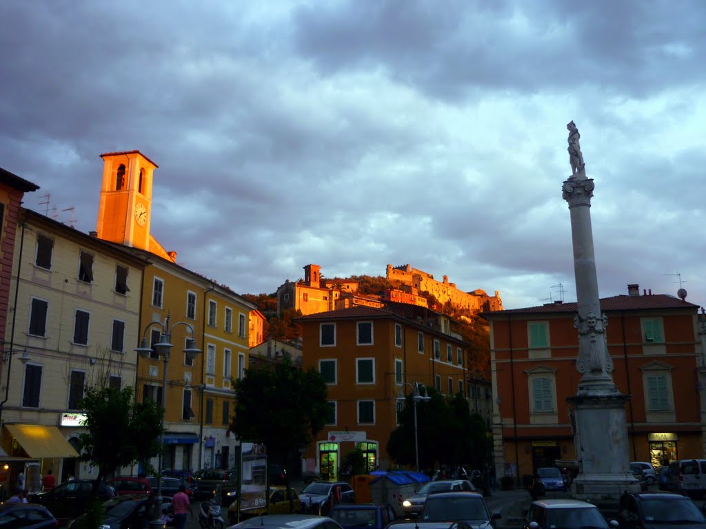 Massa, Piazza Mercurio