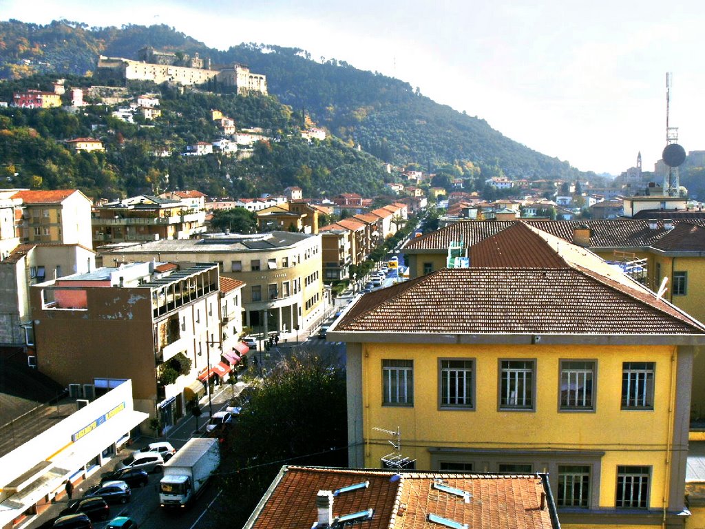 Massa, via Democrazia, panoramica