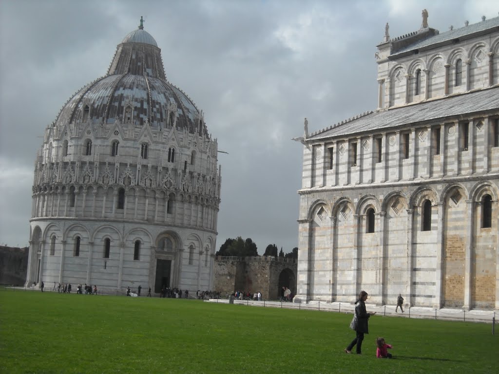 Baptistery and Duomo in Pisa
