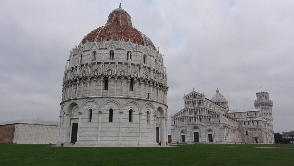 Catedral de Pisa na Piazza dei Miracoli no inverno - Pisa - Itália