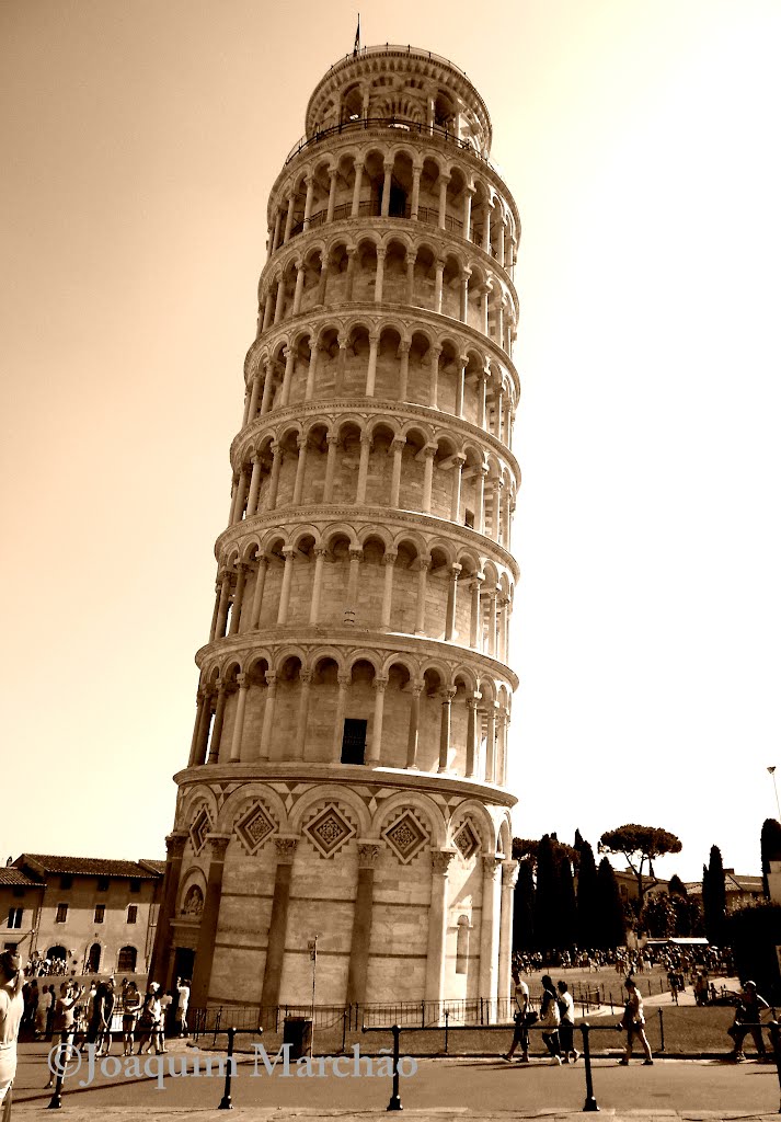 Pisa tower in Italy