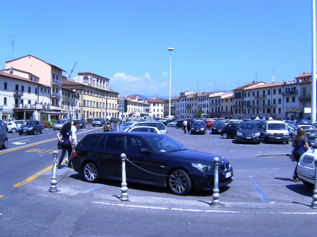 Prato - Piazza mercatale: Un bel luogo: „www.archicultura.ch“