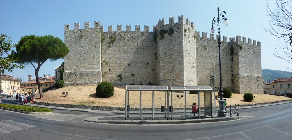 Prato - Castello dellImperatore.JPG