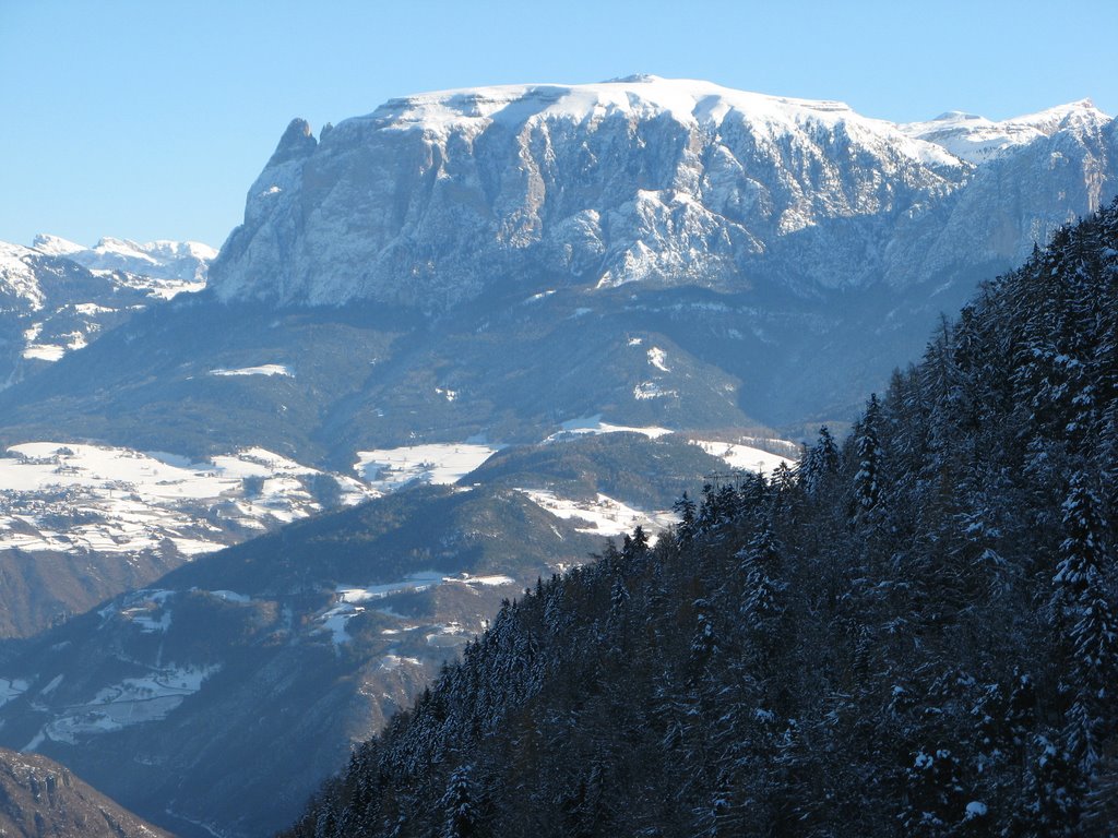 Colle - Kohlern: vista dello Sciliar (Schlern)