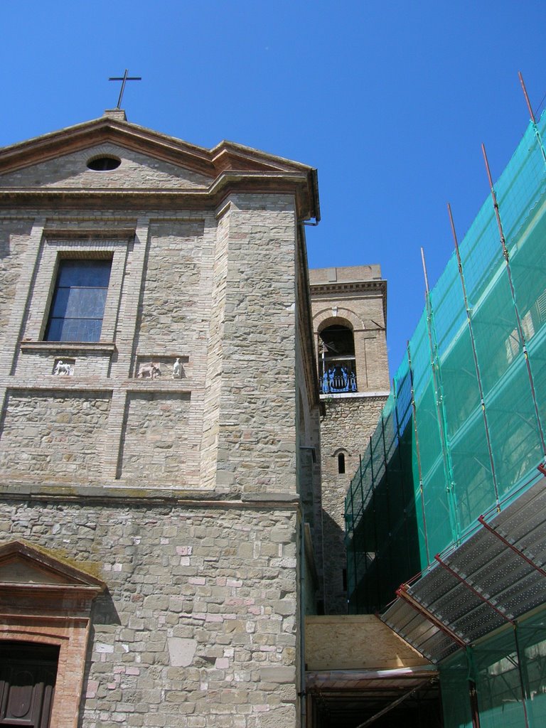 Gualdo Cattaneo (PG) - La chiesa