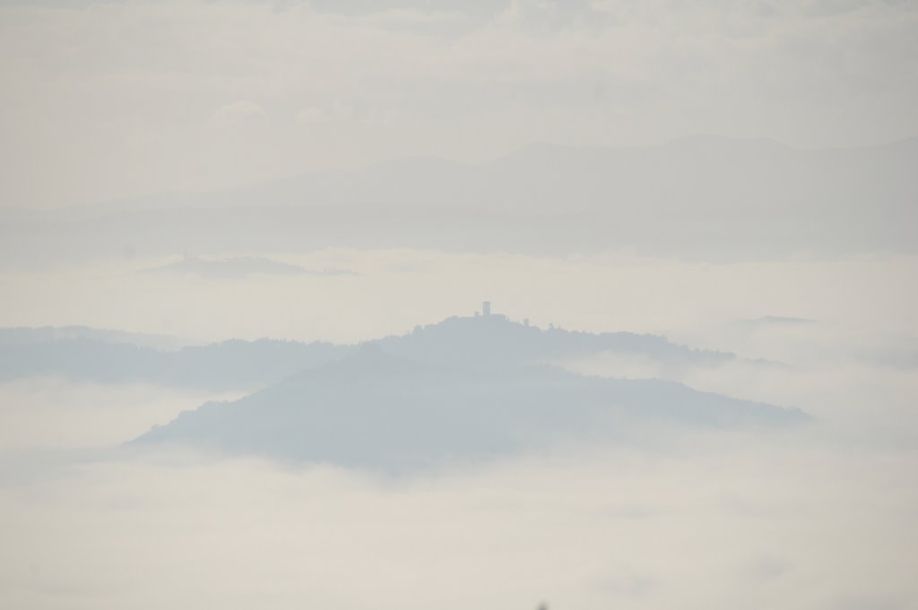 Bettona - Town in The fog