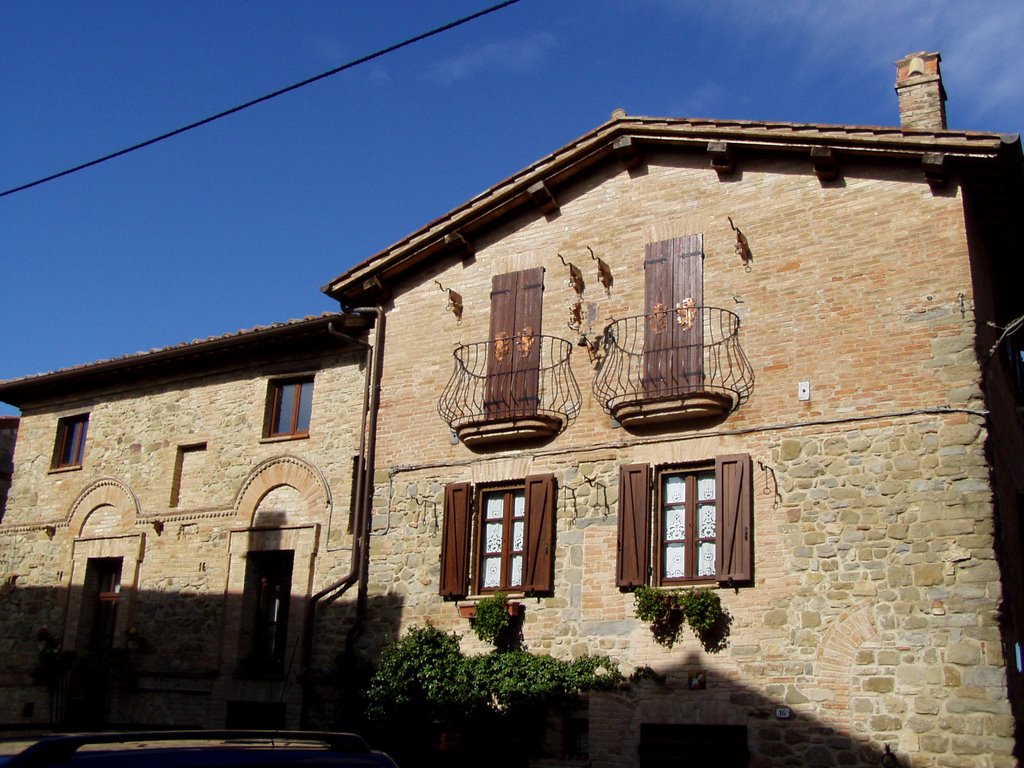 Castelleone - Palazzo in Via della Liberta