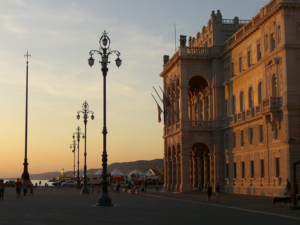 Sunset in Triest. Palazzo del Comune.